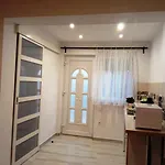 ゲストハウス Erdi Muskatlis Vendeghaz エールド