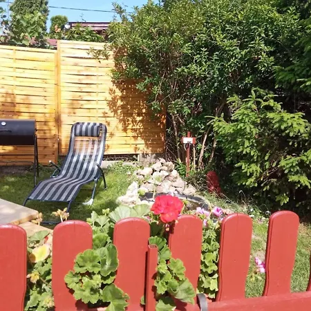 Konukevi Erdi Muskatlis Vendeghaz *