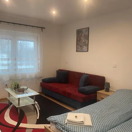 Erdi Muskatlis Vendeghaz Erd