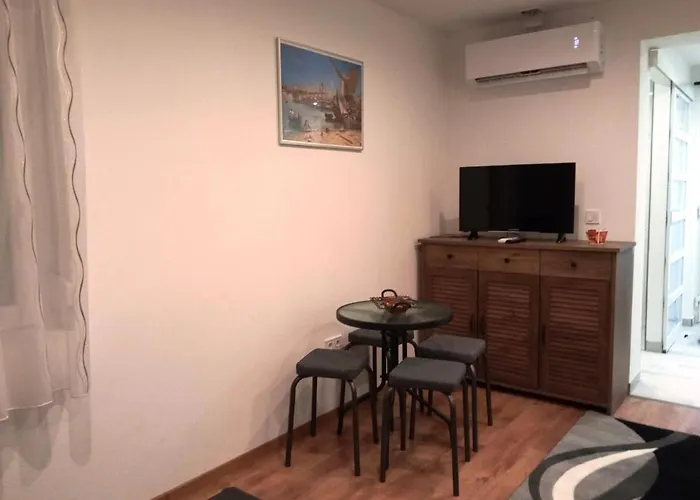 Pensionat Erdi Muskatlis Vendeghaz 3*